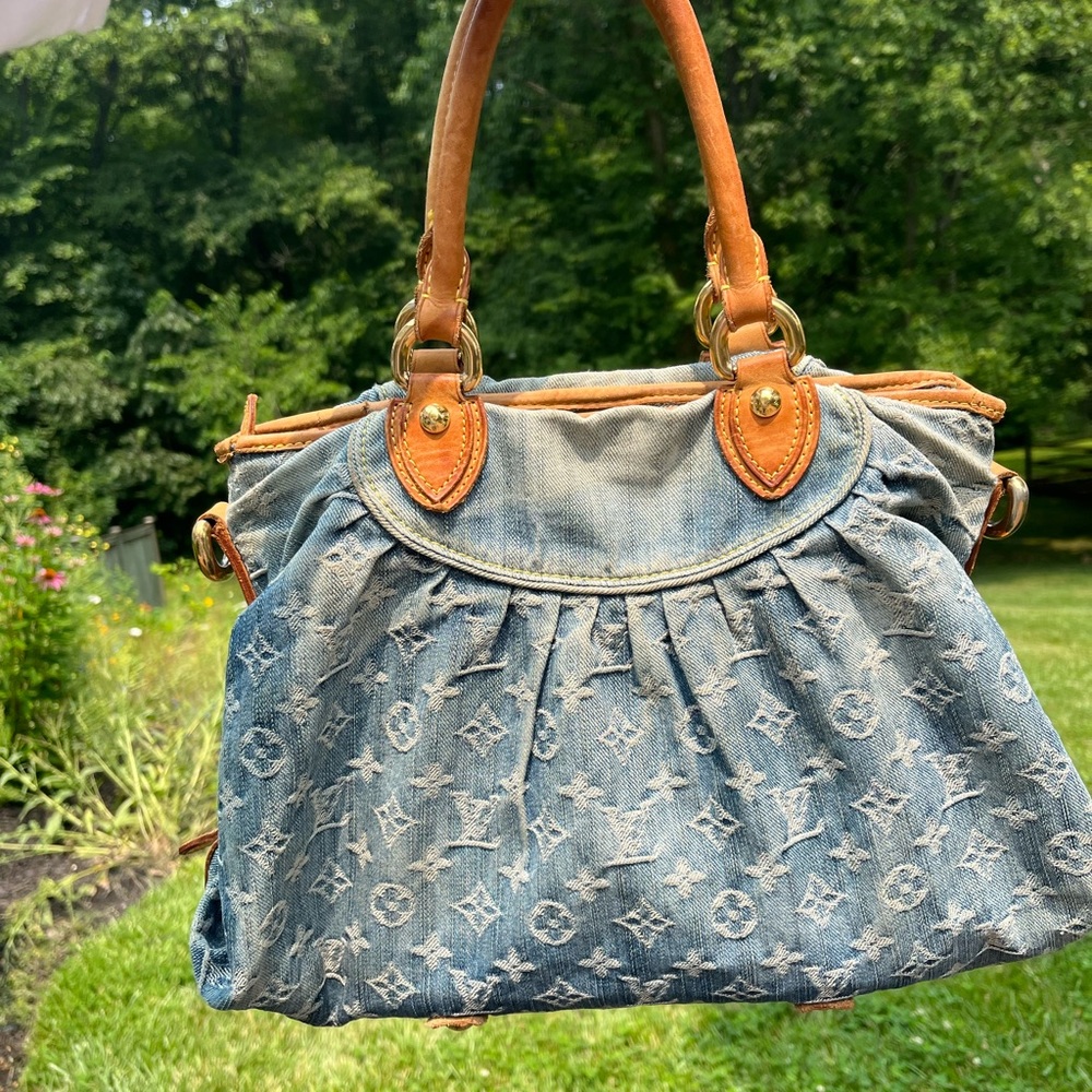Louis Vuitton Denim Neo Cabby MM Blue